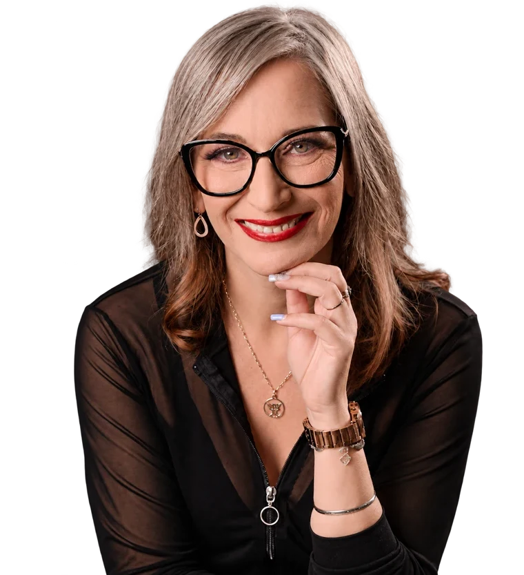 Luciane Scheffel, psicóloga, sorrindo